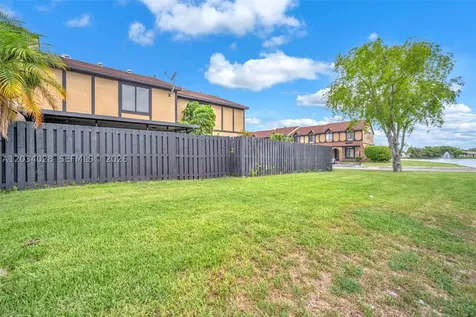 4430 NW 92nd Way Sunrise FL 33351