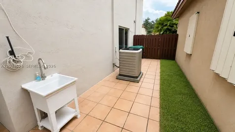 12211 SW 137th Terrace Miami FL 33186