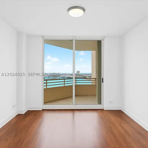 888 Brickell Key Miami FL 33131