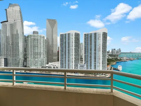 888 Brickell Key Miami FL 33131