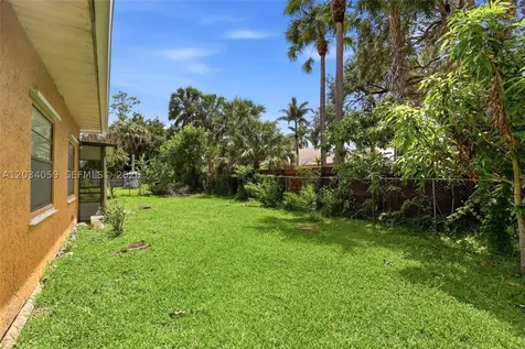 2350 SW Vardon Street Port St. Lucie FL 34953