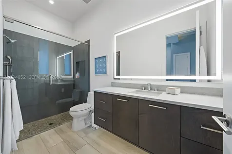 162 Commodore Drive Jupiter FL 33477