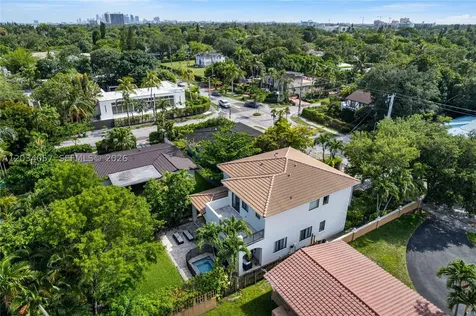 8919 NE 10th Avenue Miami FL 33138