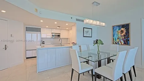 17201 Collins Avenue Sunny Isles Beach FL 33160