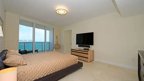 17201 Collins Avenue Sunny Isles Beach FL 33160