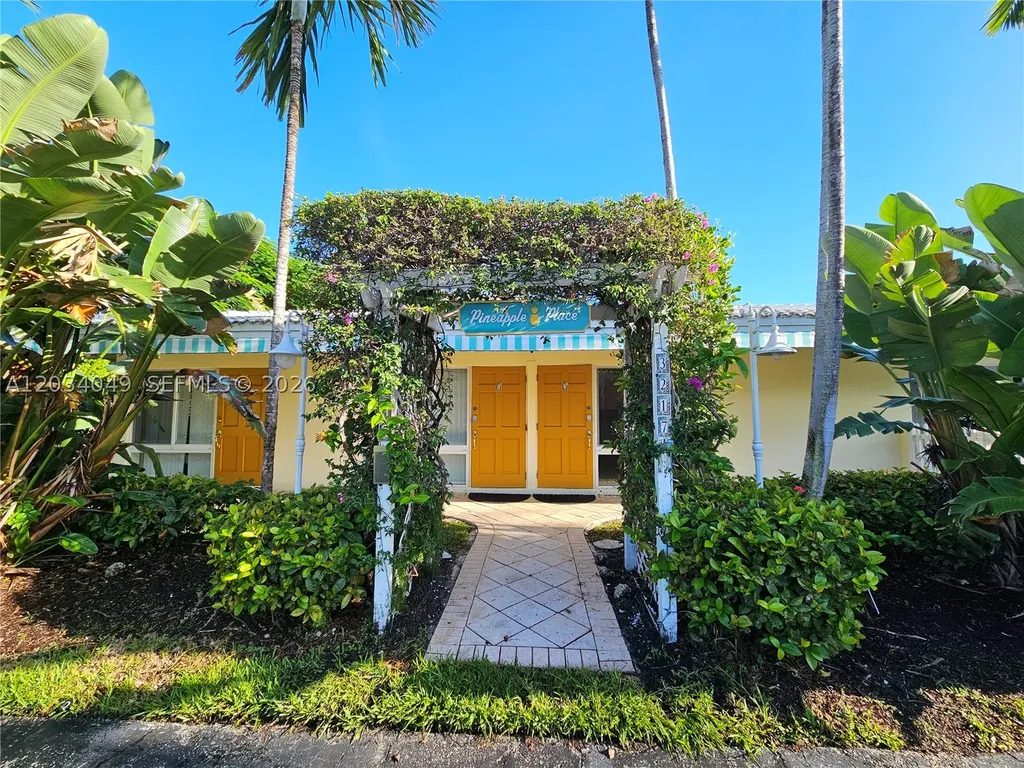 3217 NE 7th Place Pompano Beach FL 33062
