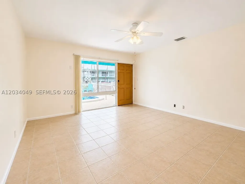 3217 NE 7th Place Pompano Beach FL 33062