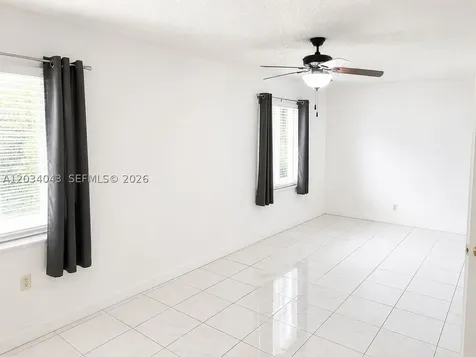 6521 SW 114th Avenue Miami FL 33173