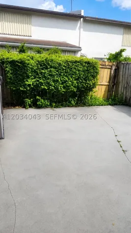 6521 SW 114th Avenue Miami FL 33173