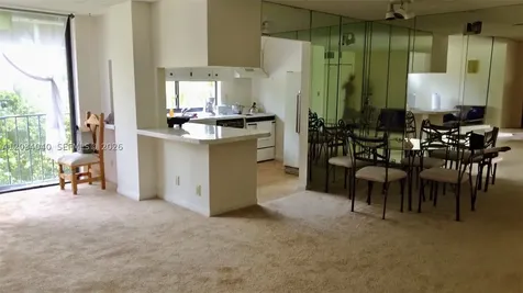 17021 N Bay Road Sunny Isles Beach FL 33160