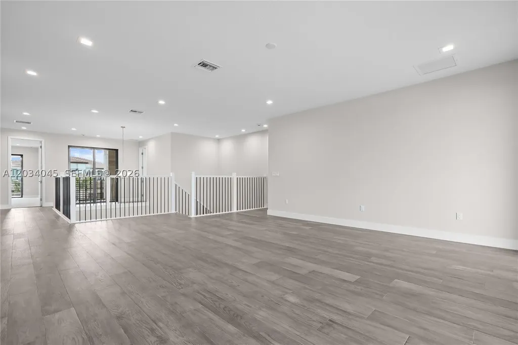 9523 Royal Woods Manor Boca Raton FL 33434