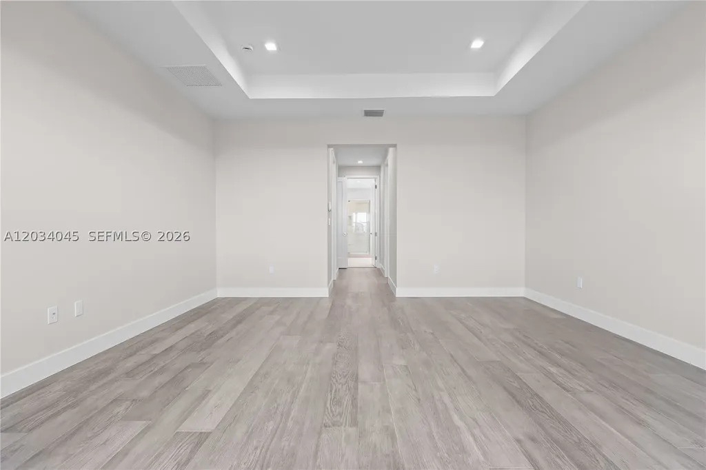 9523 Royal Woods Manor Boca Raton FL 33434