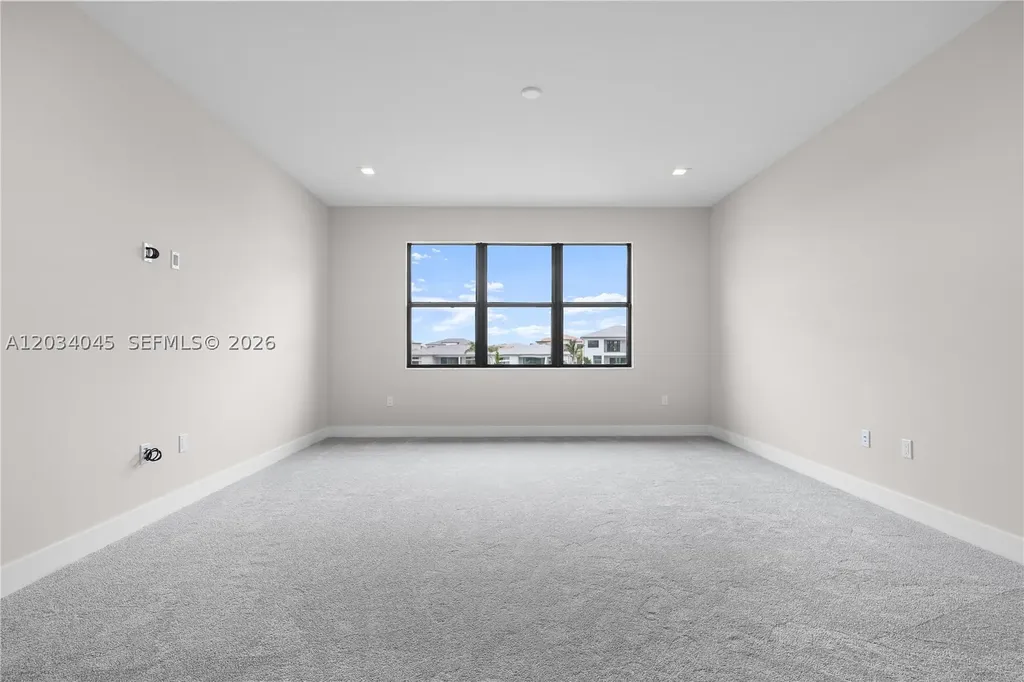 9523 Royal Woods Manor Boca Raton FL 33434
