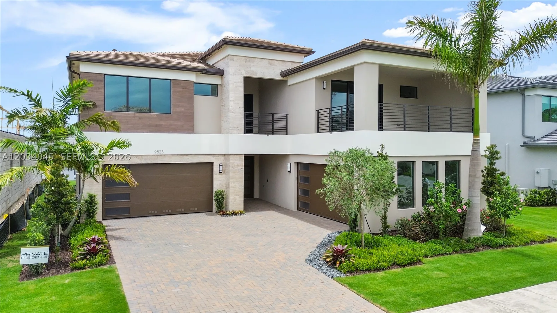 9523 Royal Woods Manor Boca Raton FL 33434