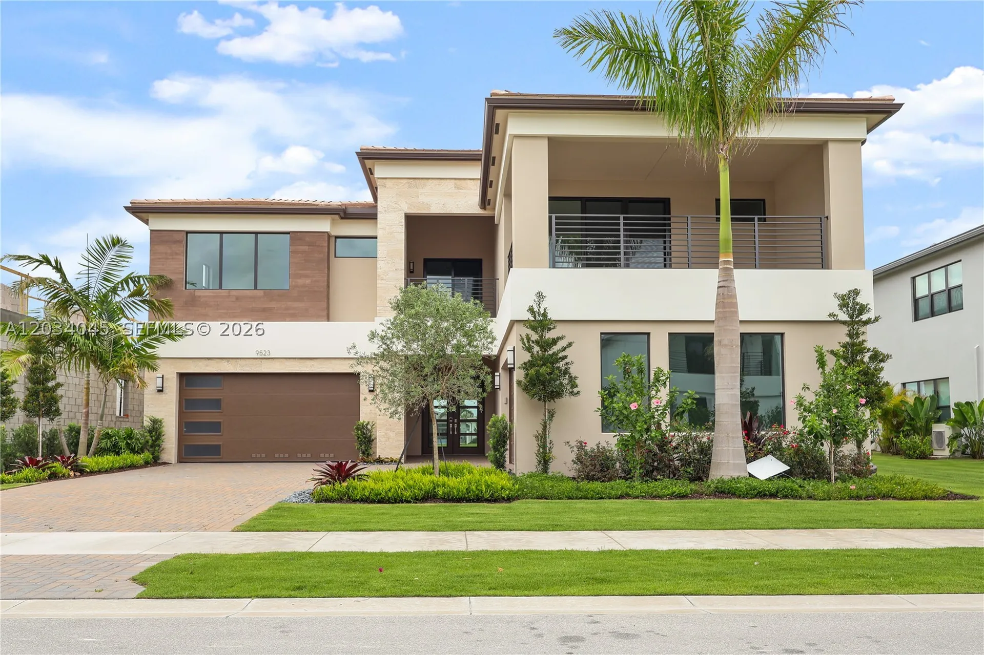 9523 Royal Woods Manor Boca Raton FL 33434