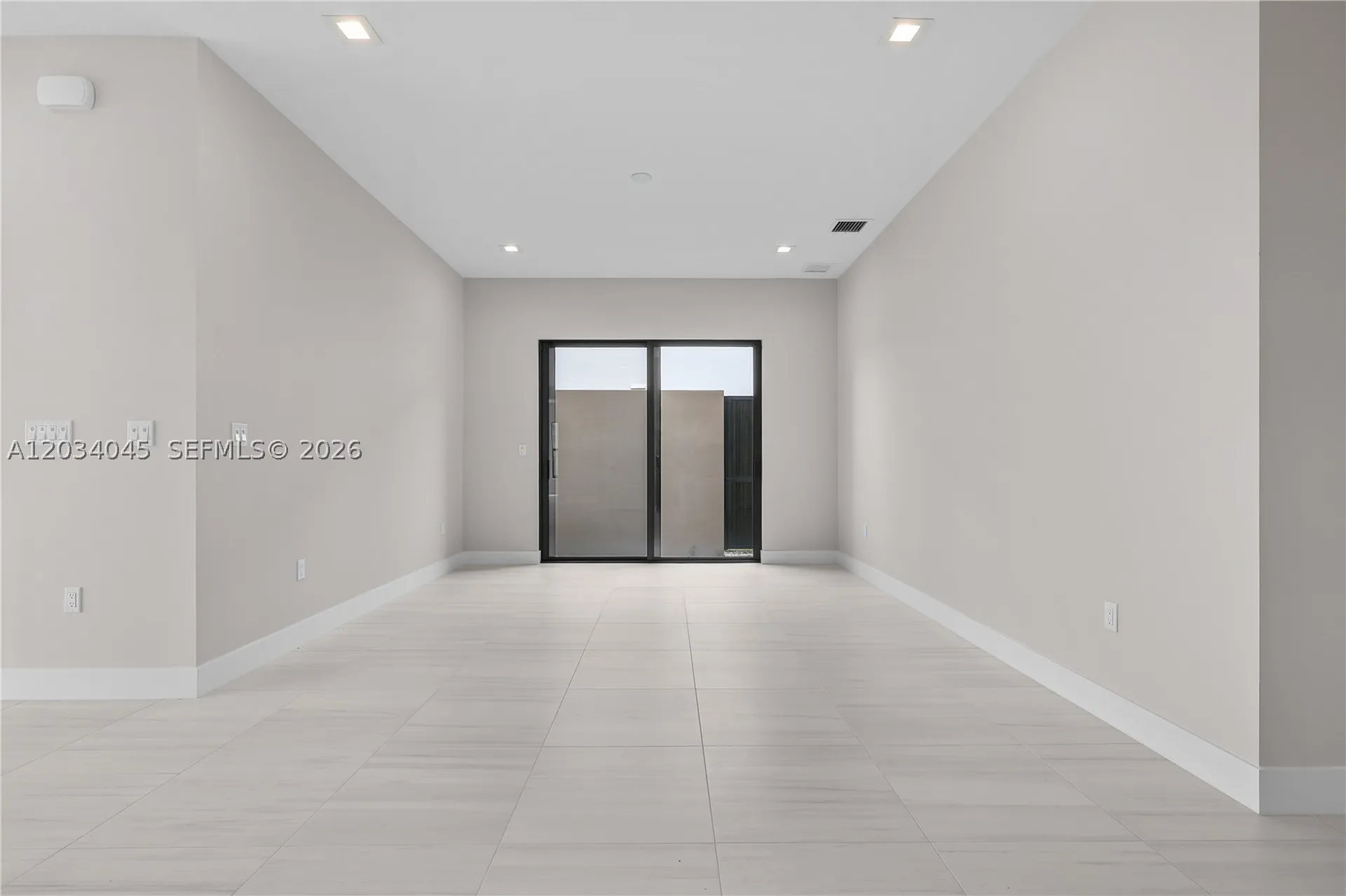 9523 Royal Woods Manor Boca Raton FL 33434