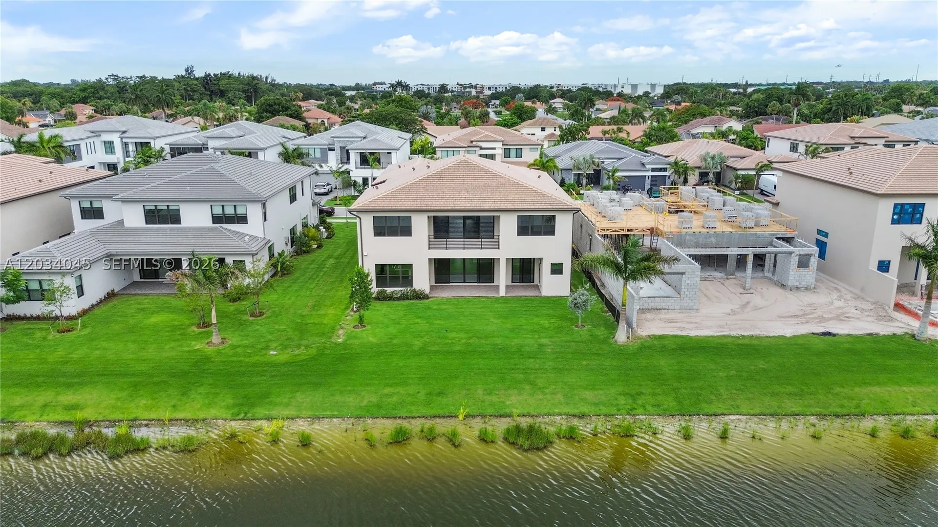 9523 Royal Woods Manor Boca Raton FL 33434