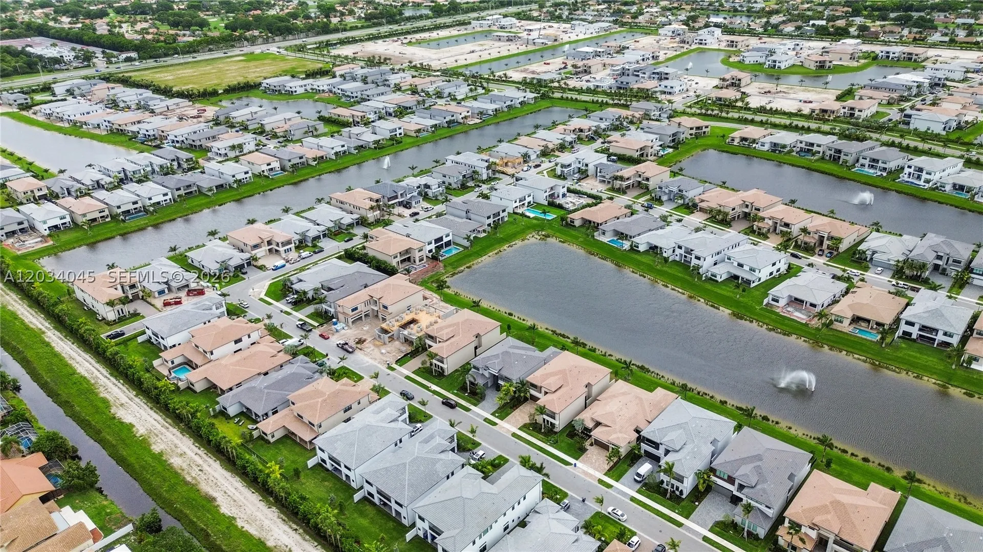 9523 Royal Woods Manor Boca Raton FL 33434