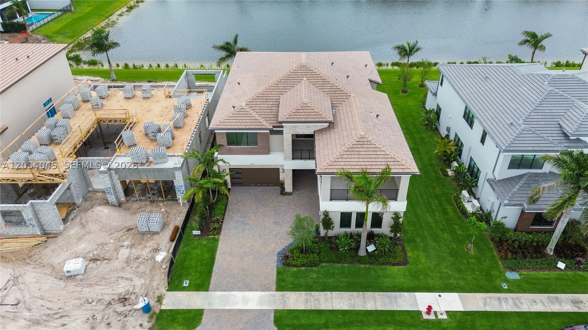 9523 Royal Woods Manor Boca Raton FL 33434