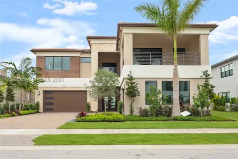 9523 Royal Woods Manor Boca Raton FL 33434
