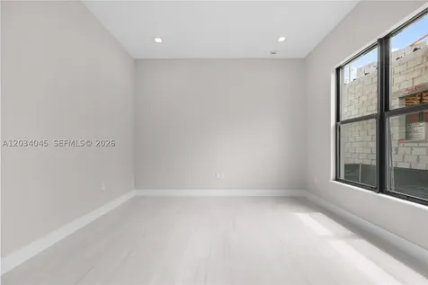 9523 Royal Woods Manor Boca Raton FL 33434