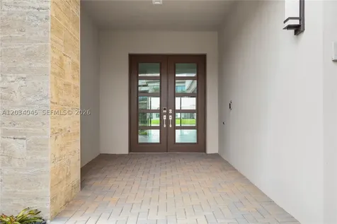 9523 Royal Woods Manor Boca Raton FL 33434