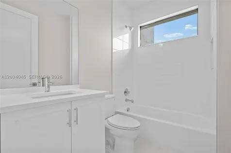 9523 Royal Woods Manor Boca Raton FL 33434