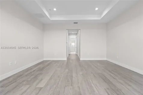 9523 Royal Woods Manor Boca Raton FL 33434