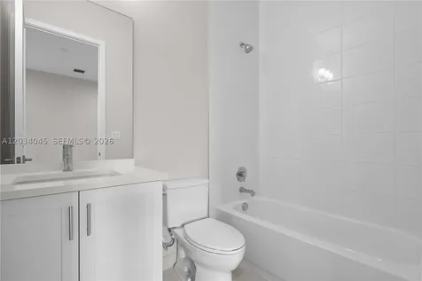 9523 Royal Woods Manor Boca Raton FL 33434