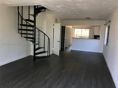 2444 SW 58 Manor Dania Beach FL 33312