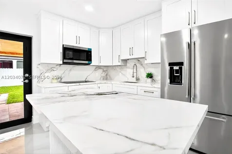 9290 NW 32nd Ct Road Miami FL 33147