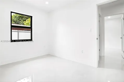 9290 NW 32nd Ct Road Miami FL 33147