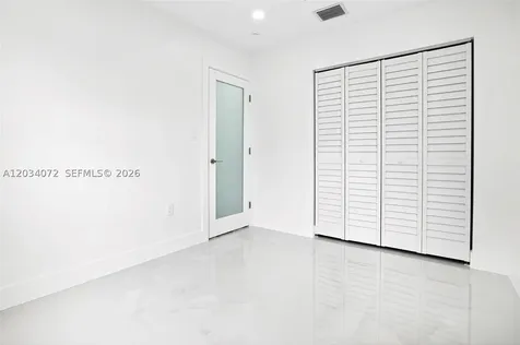 9290 NW 32nd Ct Road Miami FL 33147