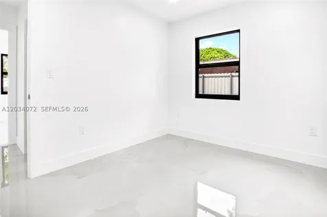 9290 NW 32nd Ct Road Miami FL 33147