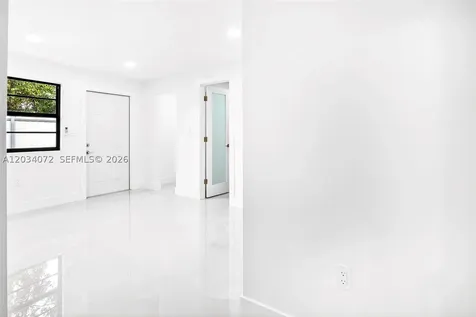 9290 NW 32nd Ct Road Miami FL 33147