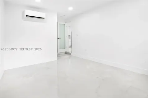 9290 NW 32nd Ct Road Miami FL 33147