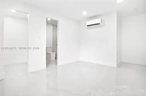 9290 NW 32nd Ct Road Miami FL 33147