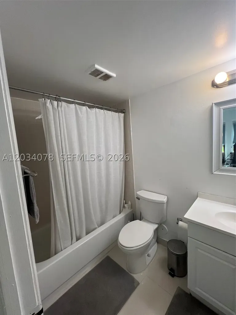 550 S Park Road Hollywood FL 33021