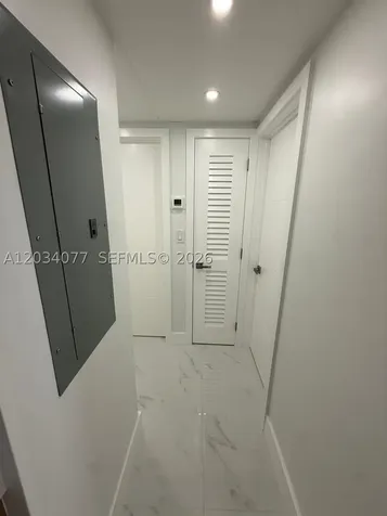 521 E 33rd Street Hialeah FL 33013