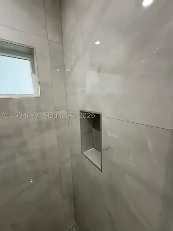 521 E 33rd Street Hialeah FL 33013