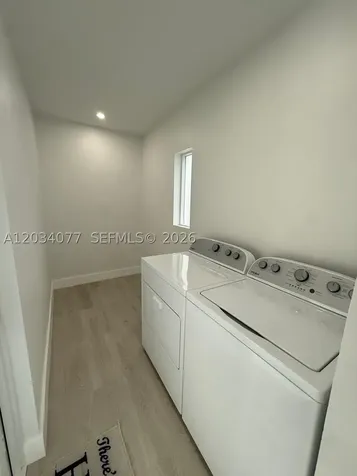 521 E 33rd Street Hialeah FL 33013