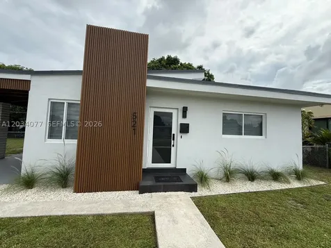 521 E 33rd Street Hialeah FL 33013