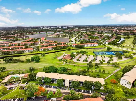 700 SW 128th Avenue Pembroke Pines FL 33027