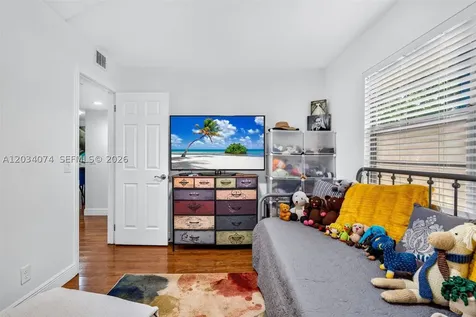 700 SW 128th Avenue Pembroke Pines FL 33027