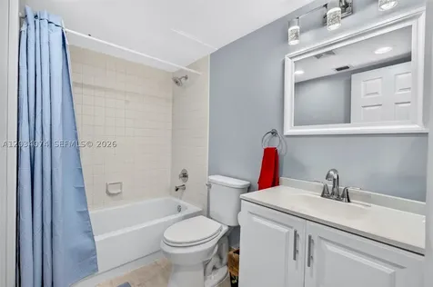 700 SW 128th Avenue Pembroke Pines FL 33027