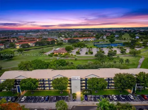 700 SW 128th Avenue Pembroke Pines FL 33027