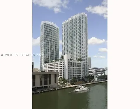 41 SE 5th Street Miami FL 33131