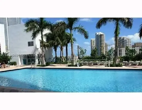 41 SE 5th Street Miami FL 33131