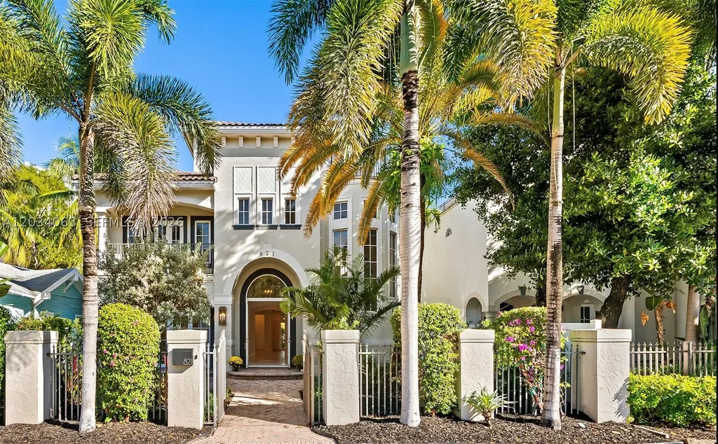 821 SE 2nd Court Fort Lauderdale FL 33301
