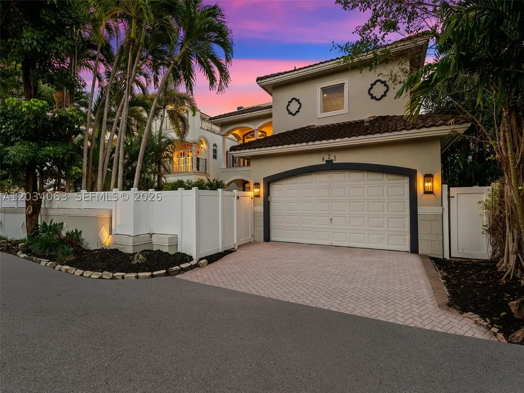 821 SE 2nd Court Fort Lauderdale FL 33301